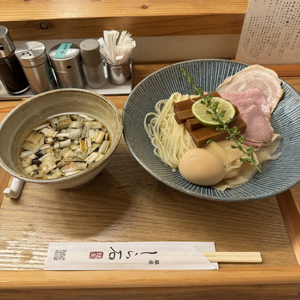 美味しかった〜！🍜✨
お腹ぺこぺこだったのでトッピングいっぱいのをいただきました☺️