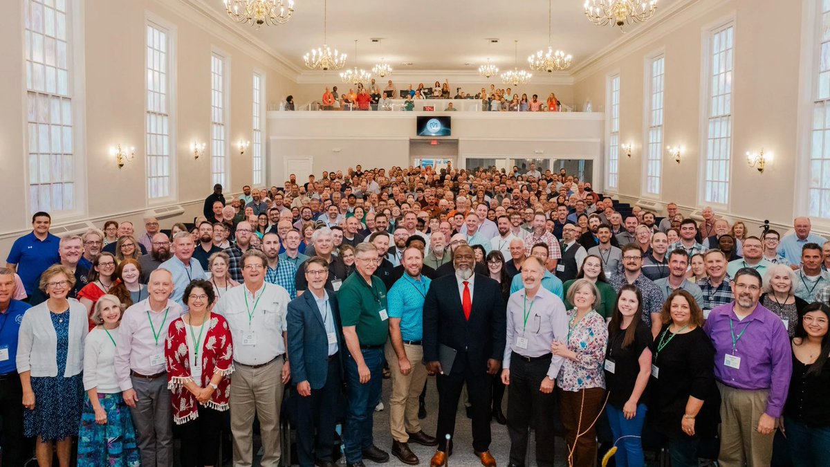 RefBapNet's tweet image. Thanks, Voddie, for the memories in Greenville. Looking forward to the grand reunion in the New Jerusalem. See you soon at the East Gate!