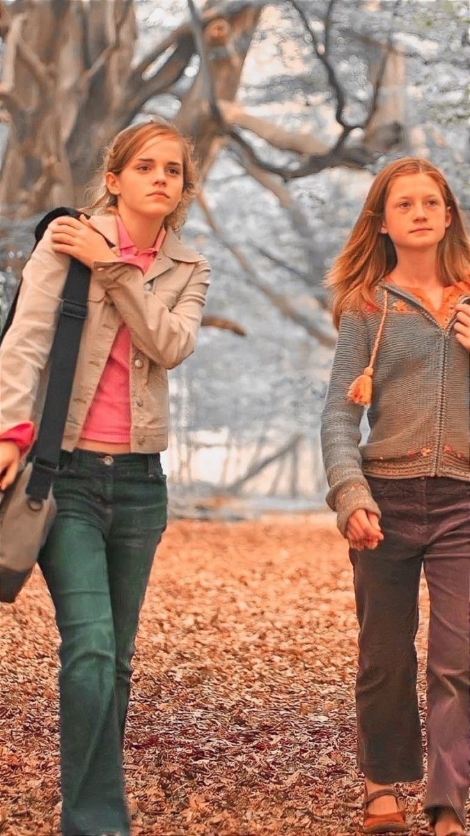 Hermoine and Ginny 🥰