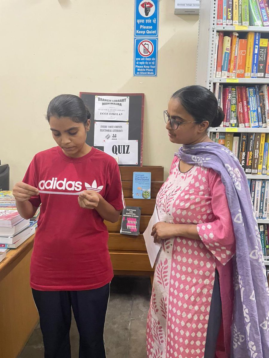 TSCSLibrary's tweet image. Impromptu Quiz and book display organised in the Library today on the theme ‘Electoral Literacy- Every Vote Counts’ #ElectoralLiteracy @RrrlfKolkata