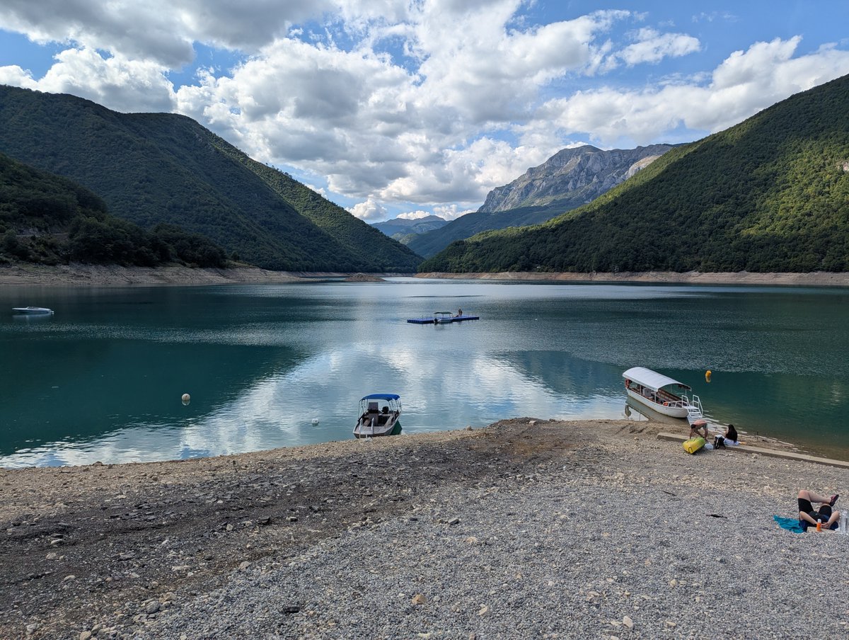 A lake between the mountains in #montenegro
#mytravelpics
