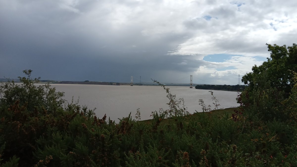 SarahButler100's tweet image. I finished walking Offa's Dyke a couple of weekends ago. Grey skies over the Severn here. It's been such a joy to walk these 177 miles (I'm totally sure I did more than that!!) with some of the best women in my life. And the first draft of my novel continues apace...