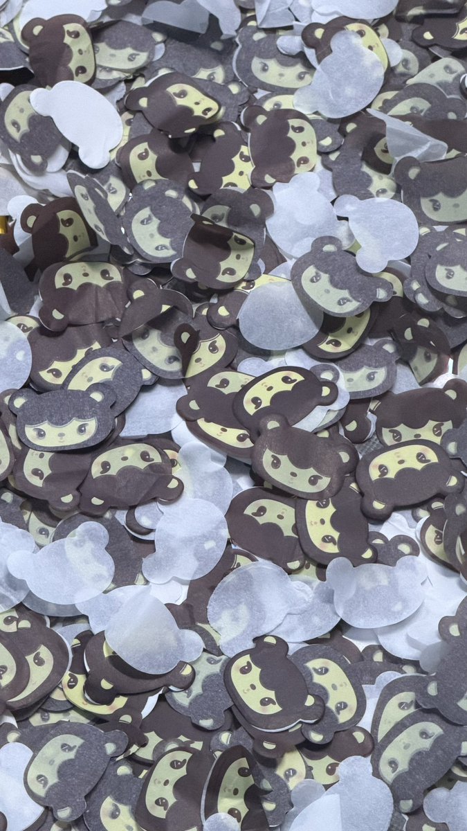 아  니니베어컨페티꽉껴♡