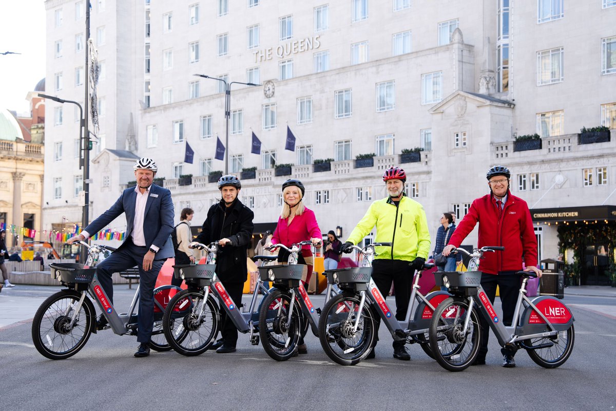 MayorOfWY's tweet image. We have invested more than £3 million into our e-bike hire scheme, helping people make thousands of journeys across Leeds.
Now, having @LNER on board will take us that extra mile to improve the service and get more people out and about. 🚲