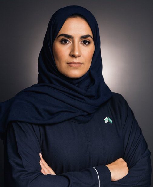 SaudiNews50's tweet image. تُعد أول امرأة تتولى هذا المنصب في المنطقة ..

تعيين الدكتورة &quot;منيرة المهاشير&quot; مدير عام التعليم بالمنطقة #الشرقية، وأهم مسارات خبرتها هي:

-منصب عميد عمادة التعليم الإلكتروني والتعلم عن بعد بجامعة الإمام عبدالرحمن بن فيصل منذ 2019.

-قادت عدة مبادرات ومشاريع رائدة.

-رئاسة لجنة…