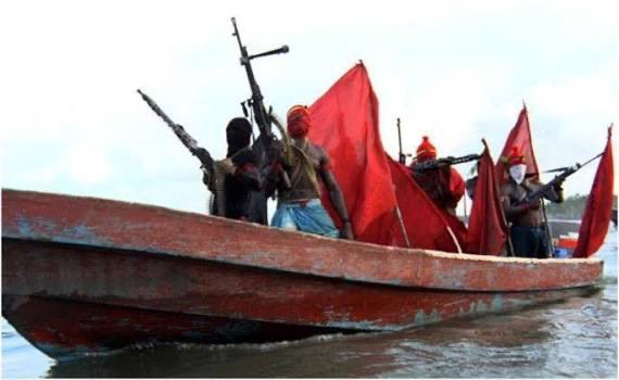 ZagazOlaMakama's tweet image. Gunmen hijack passenger boat, abduct 17 in Cross River
By: Zagazola Makama
Gunmen suspected to be sea robbers on Thursday hijacked a commercial passenger boat conveying 30 people from Calabar, Cross River, to Oron, Akwa Ibom, and abducted 17 passengers.
Zagazola gathered that…
