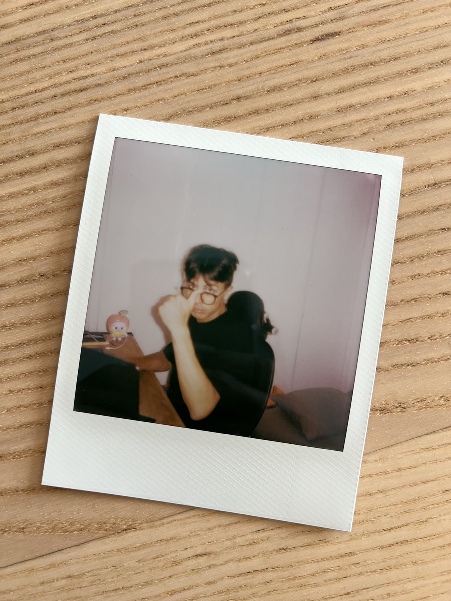 Casual post: Got a new iconic photo for everything 📷