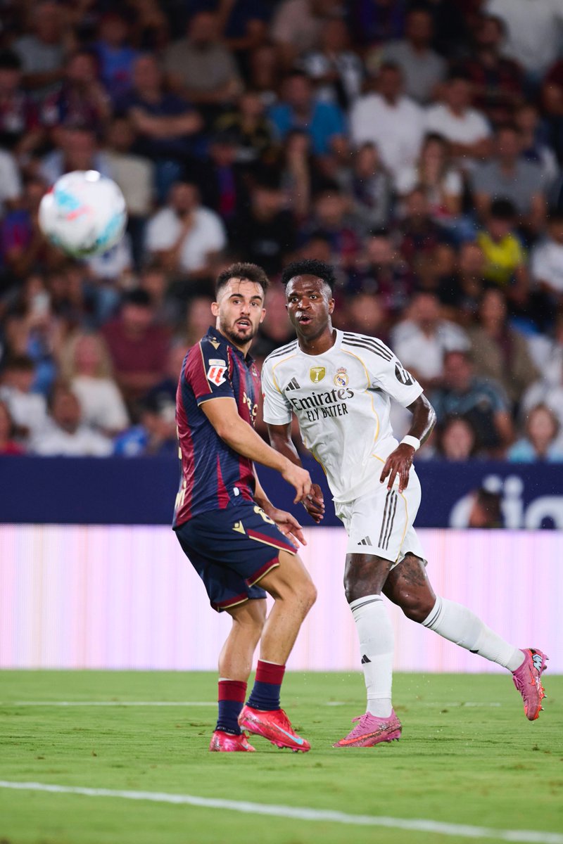 ❗️Vinícius Junior, Kylian Mbappé and Franco Mastantuono are expected to start in attack tomorrow.

— <a href="/marca/">MARCA</a>