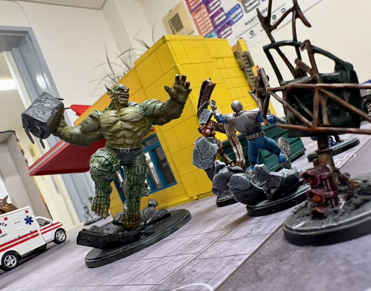 bringbackthor's tweet image. A few pics from the games this weekend😊 #criminalsyndicate #brotherhood #spiderfoes #thrallsofdracula #webwarriors #marvelcrisisprotocol #marvelcrisisprotocolminiatures #paintingprotocol 
#atomicmassgames #tabletopgames #marvel #miniaturepainting #gaming #japan #日本