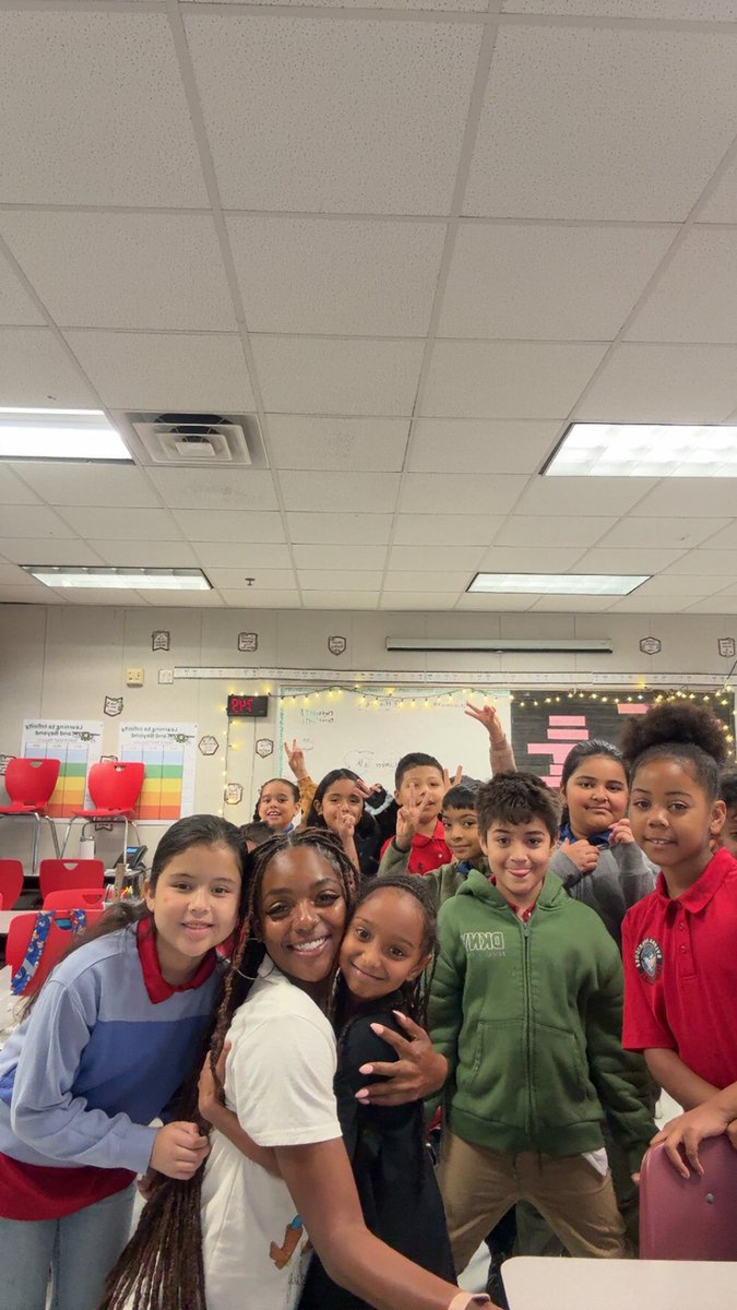 Originally_Jane's tweet image. Imagine giving love and changing lives for a living …. Truly blessed 🥹🥰