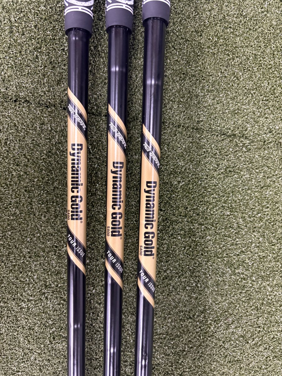 TopGunGolfFL's tweet image. Our clients Cleveland Golf RTZ wedges just upgraded to the True Temper Dynamic Gold Tour Issue Black Onyx and Golf Pride MCC Grips for both Stealth and Performance
#golfgear #GolfShaft #GolfDigest #southfloridagolf #CustomGolf #golfclubrepair #GolfClubs #golfshafts #GolfGrip