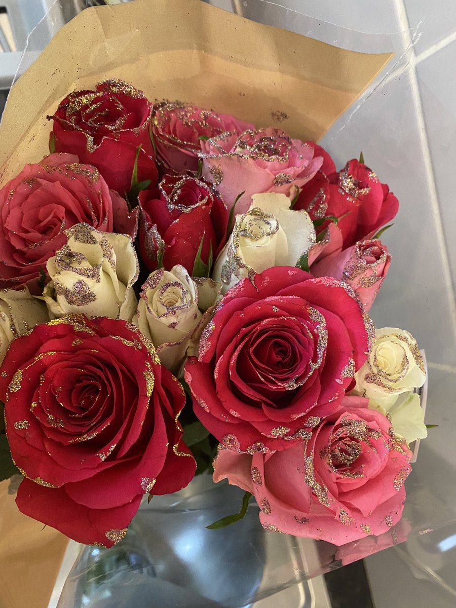 A massive thank you to all the wonderful staff, pupils and parents/carers for making my last week at Holytown Primary and Nursery Class extra special! I will miss you all.  Best wishes, Mrs Scott💙💙💙