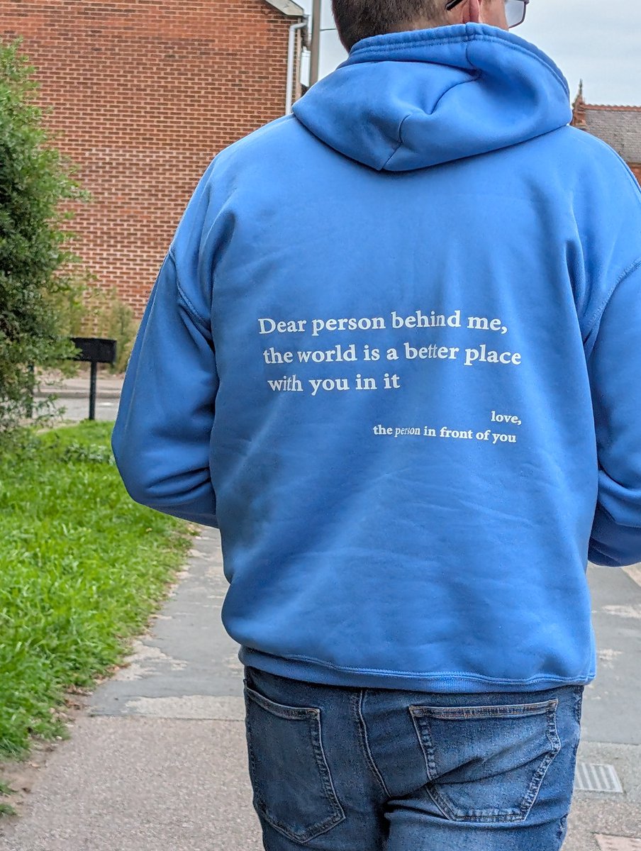 TraceyJPallett's tweet image. I needed this today, and I also need to get one myself to pay it forward like this chap did ❤️

#payitforward