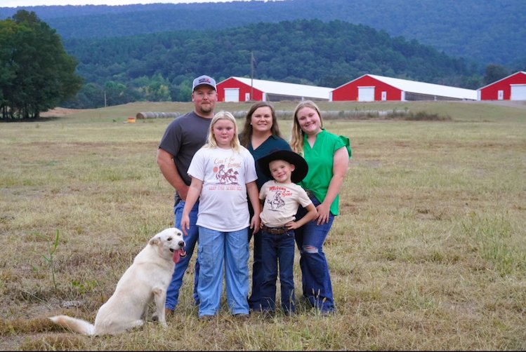 This #FarmFriday we’re introducing you to farmers in Danville, Arkansas. 

J&amp;E Fowler Farm, a three-house broiler farm and 35 head cow/calf operation, is owned and operated by Justin and Elisabeth Fowler. 

The Fowlers began raising chickens in partnership with Wayne-Sanderson