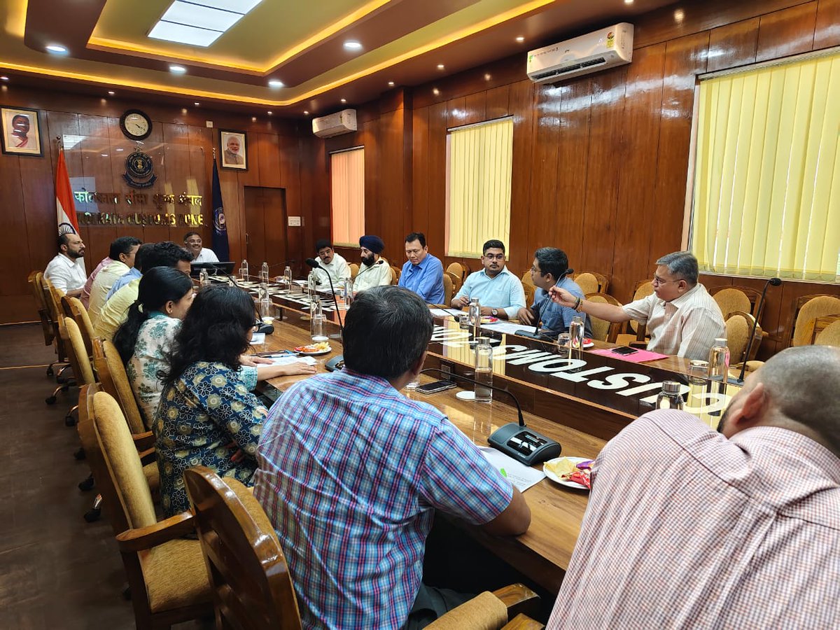 Kolkata Customs tweet media