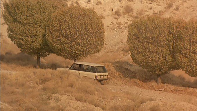 Abbas Kiyarüstemi filmlerinde yollar.