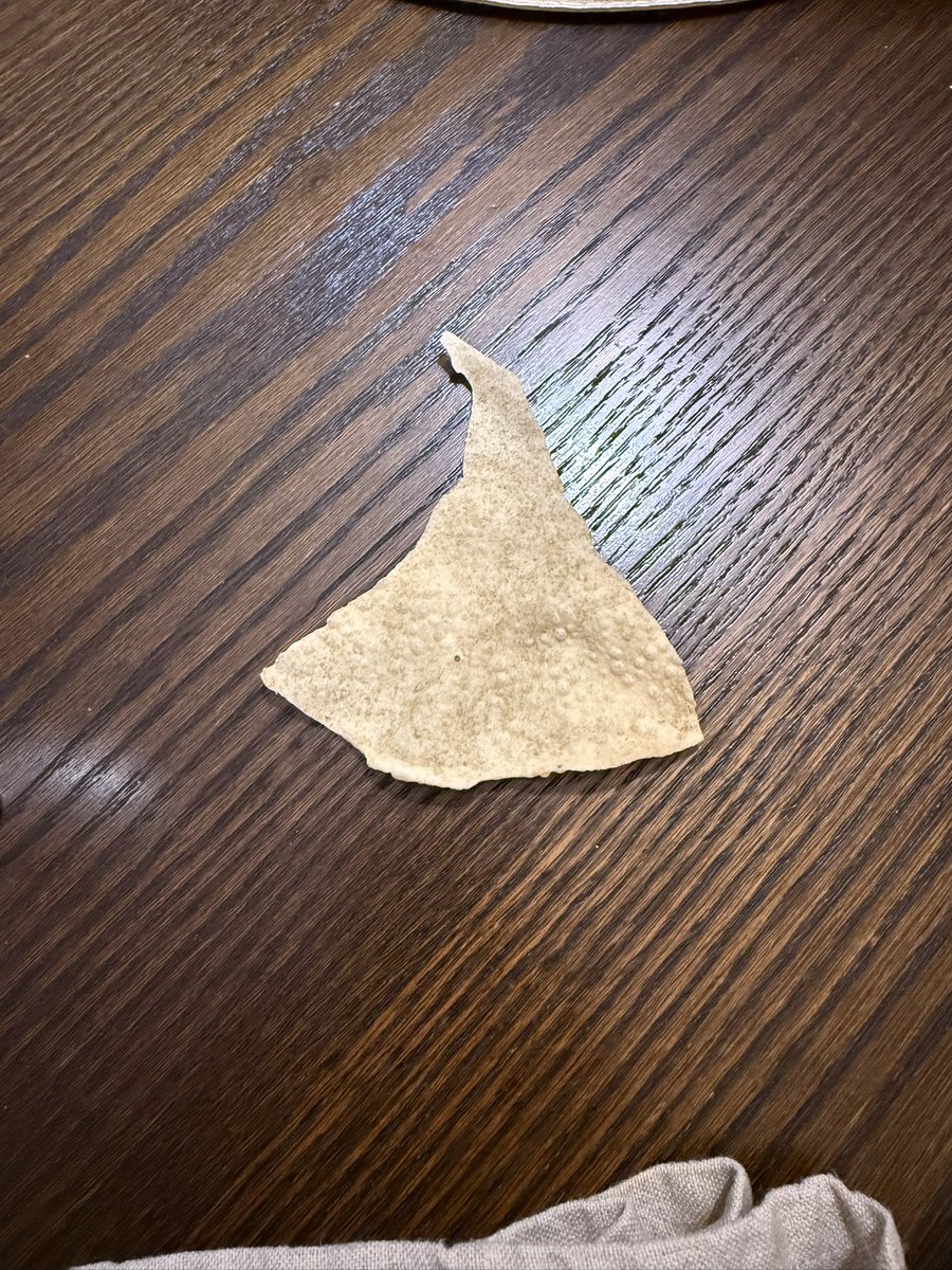 kaynes_alt's tweet photo. Just located the gandalf poppadom hat. Dm me serious offers only 🚨 https://t.co/tzY0g8GfdU