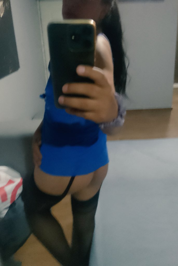 En color azul les gusta? 👗
#chicatv
#chicatrans
#trannyleon
#transleon
#lenceria
#pasiva