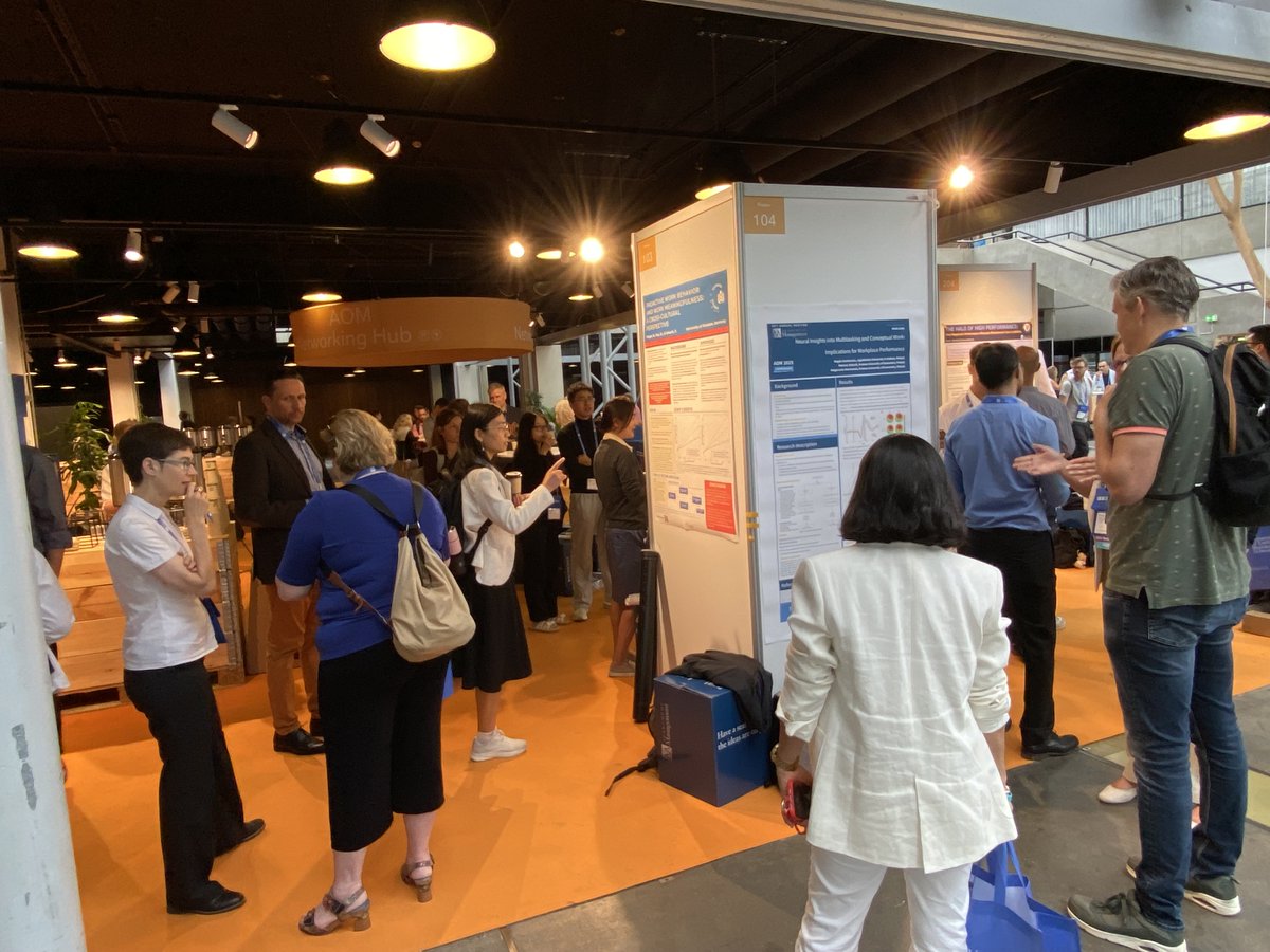 OrlandoStoics's tweet image. At a recent conference, StoicDan learned why world-class business trainers recommend Humanistic practices: it boosts productivity and innovation. #humanistic #flourishing #philosophy #workplace #wisdom