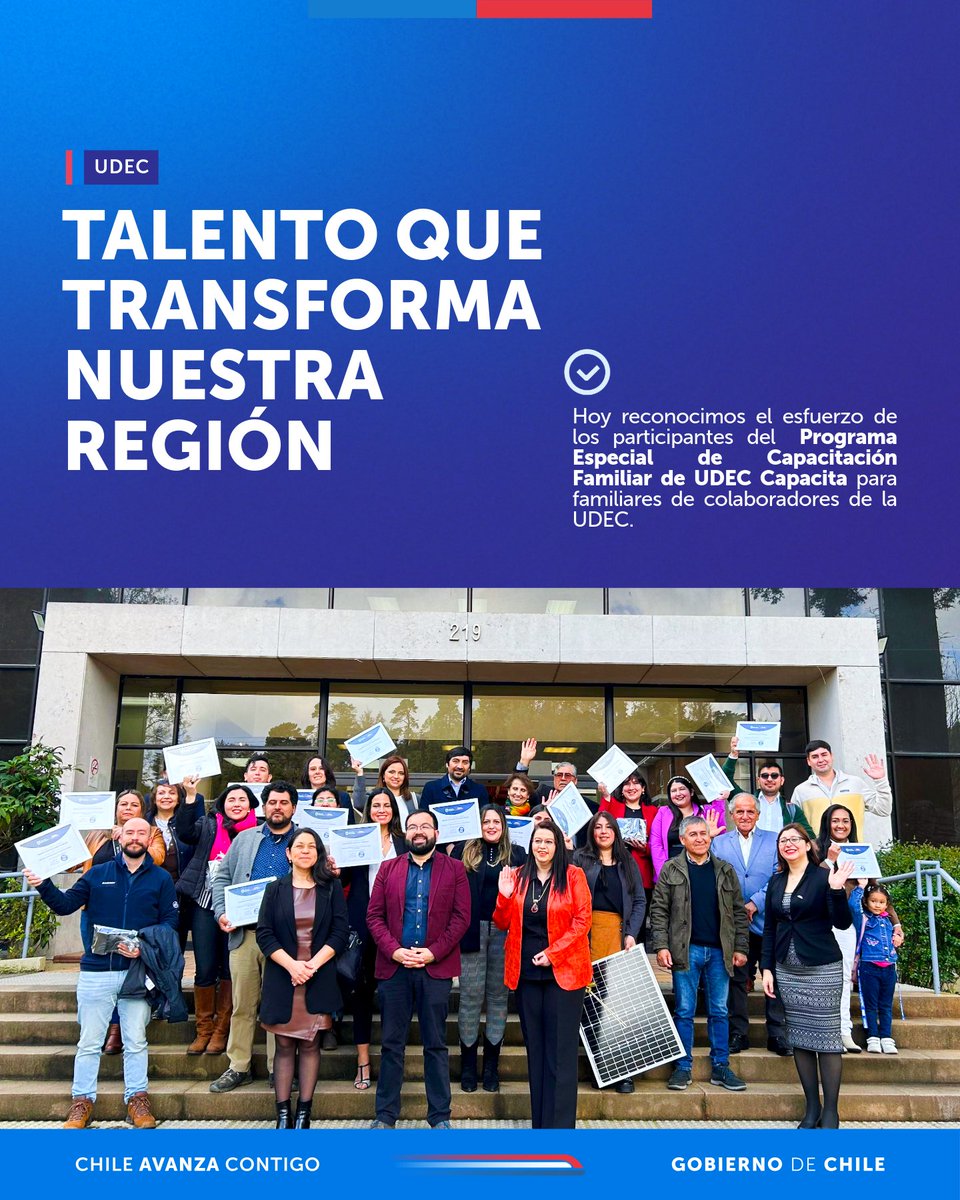 👉Hoy asistimos a la ceremonia de entrega de diplomas del "𝗣𝗿𝗼𝗴𝗿𝗮𝗺𝗮 𝗘𝘀𝗽𝗲𝗰𝗶𝗮𝗹 𝗱𝗲 𝗖𝗮𝗽𝗮𝗰𝗶𝘁𝗮𝗰𝗶𝗼́𝗻 𝗙𝗮𝗺𝗶𝗹𝗶𝗮𝗿𝗲𝘀 𝗨𝗱𝗲𝗖", donde se cerro el proceso de capacitación para familiares de los colaboradores de la UDEC.