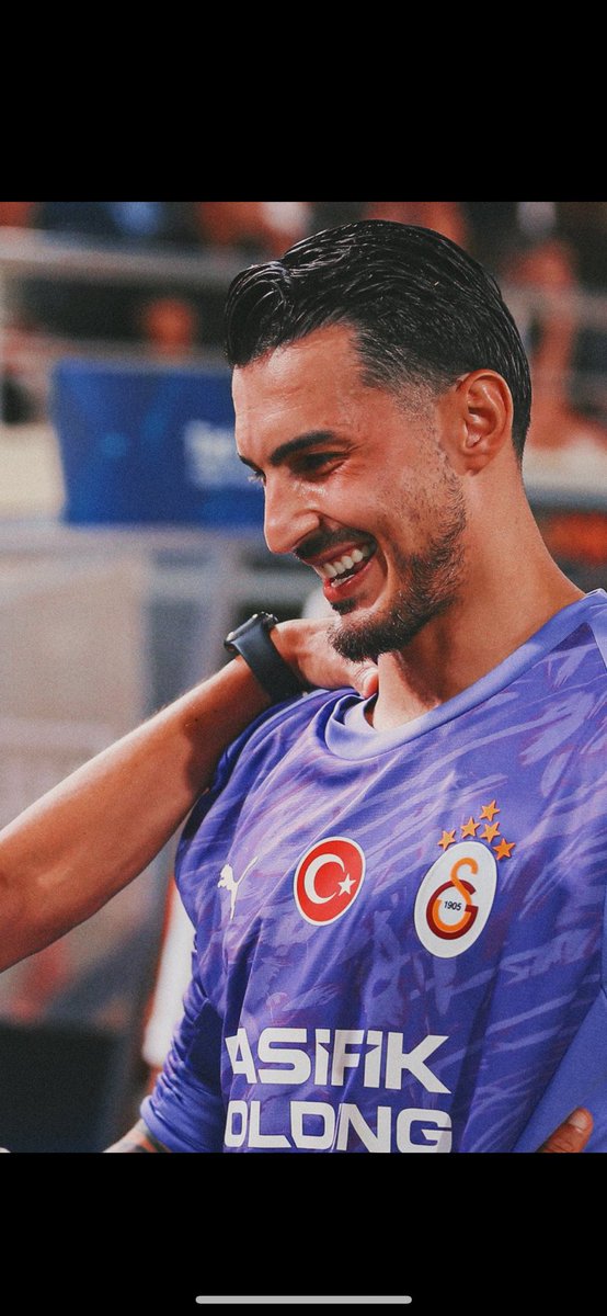 Çok kötü oyun… Her dakika geriye giden bir oyun. Bu galibiyet eleştirilmeli; eleştirmezsek olmaz.