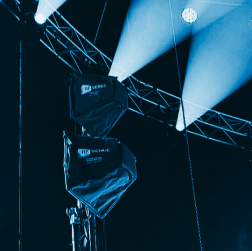 RFvenue's tweet image. Wireless audio should empower, not frustrate.
We make wireless simple—so your message is always heard.
Learn more at hubs.li/Q03Lcn4s0

#WirelessAudio #ProAudio #HouseOfWorship #LiveSound #AVTech #RFVenue