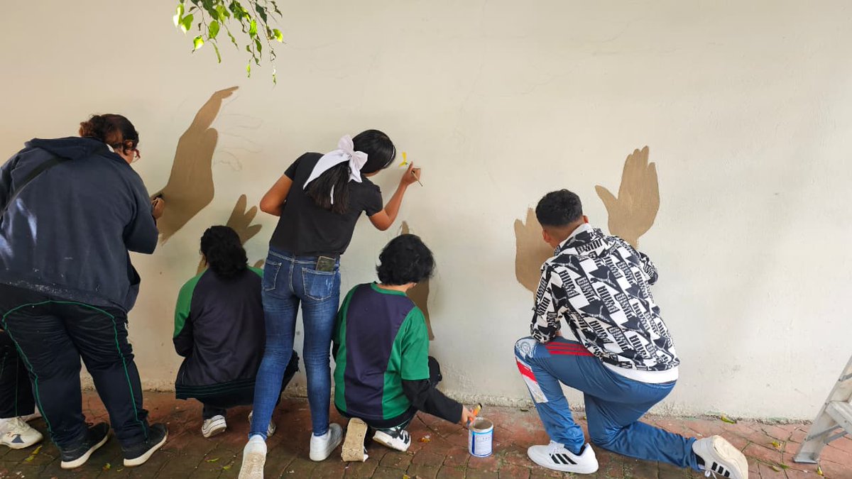 CecytemMalinalc's tweet photo. 2da Jornada Nacional de Arte que Transforma, Jornada Nacional de Tequios y Murales Por la Paz y Contra las Adicciones. #somoscecytem https://t.co/6LDYLnGmVs