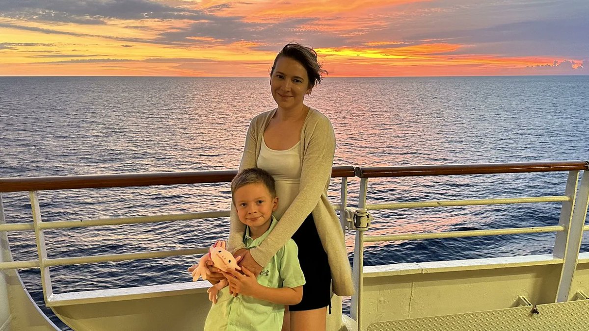 a1biz's tweet image. Self-made millionaire who makes $14,000 a month in passive income: My best advice for starting a successful side hustle cnb.cx/3SZSYfE 
#1onSuccess #FinAdvice #1onHappiness #inLife #1onMoney #1onInspiration  #myAdvice