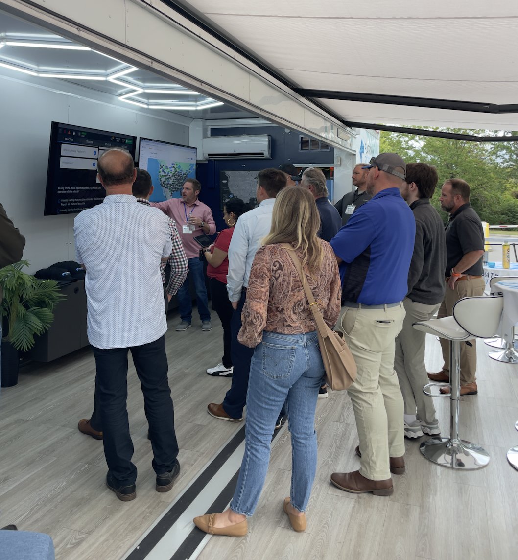PlatformScience's tweet image. We had a great time at this week&apos;s user group in Nashville!

Thank you to everyone who joined us to share insights, collaborate with our team, and tour the Connected Vehicle Lab.

#PlatformScience #VirtualVehicle #NashvilleUserGroup2025 #FleetManagement