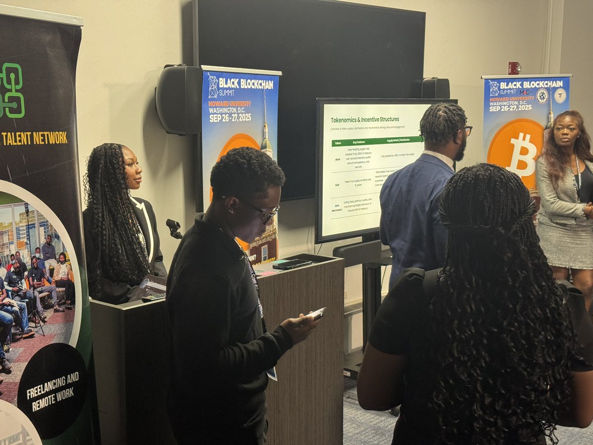 With 11 teams participating, this year’s Pitch Competition is bigger than ever! 

Which 3 will be finalists today? 

Tickets: Blackblockchainsummit.com 

 @howard_cea

#BlackBlockchainSummit #SatoshiIsBlack