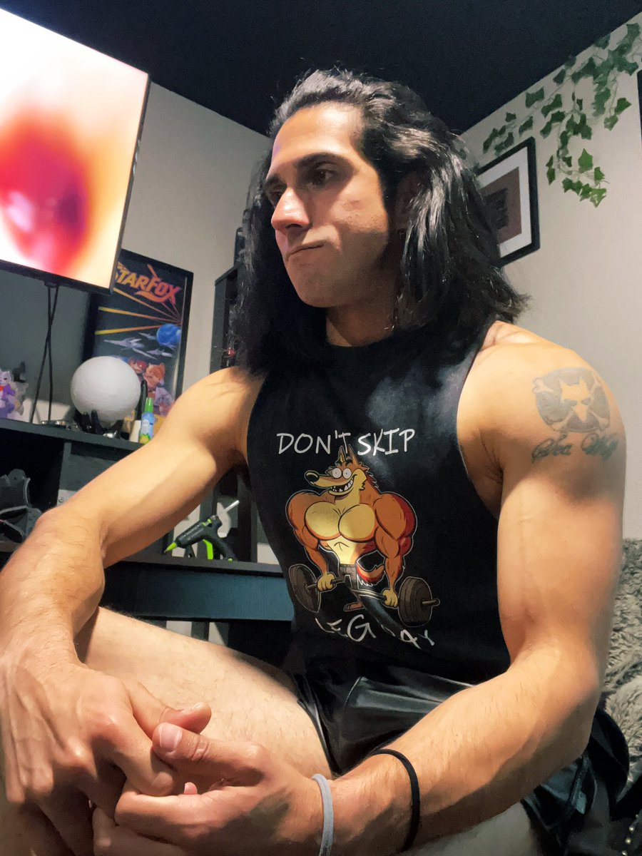 ⛓️ 𝕭𝖎𝖌 𝕶𝖓𝖔𝖙 𝕰𝖓𝖊𝖗𝖌𝖞 🐺 🏰 🗡 tweet media