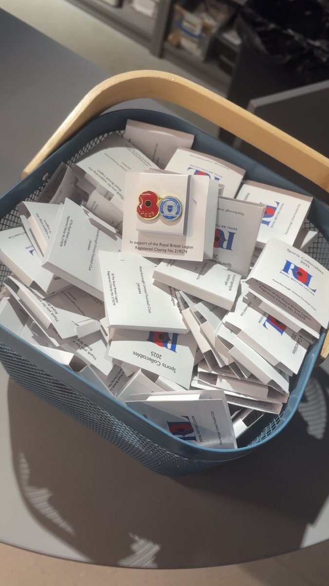 The Posh Store tweet media