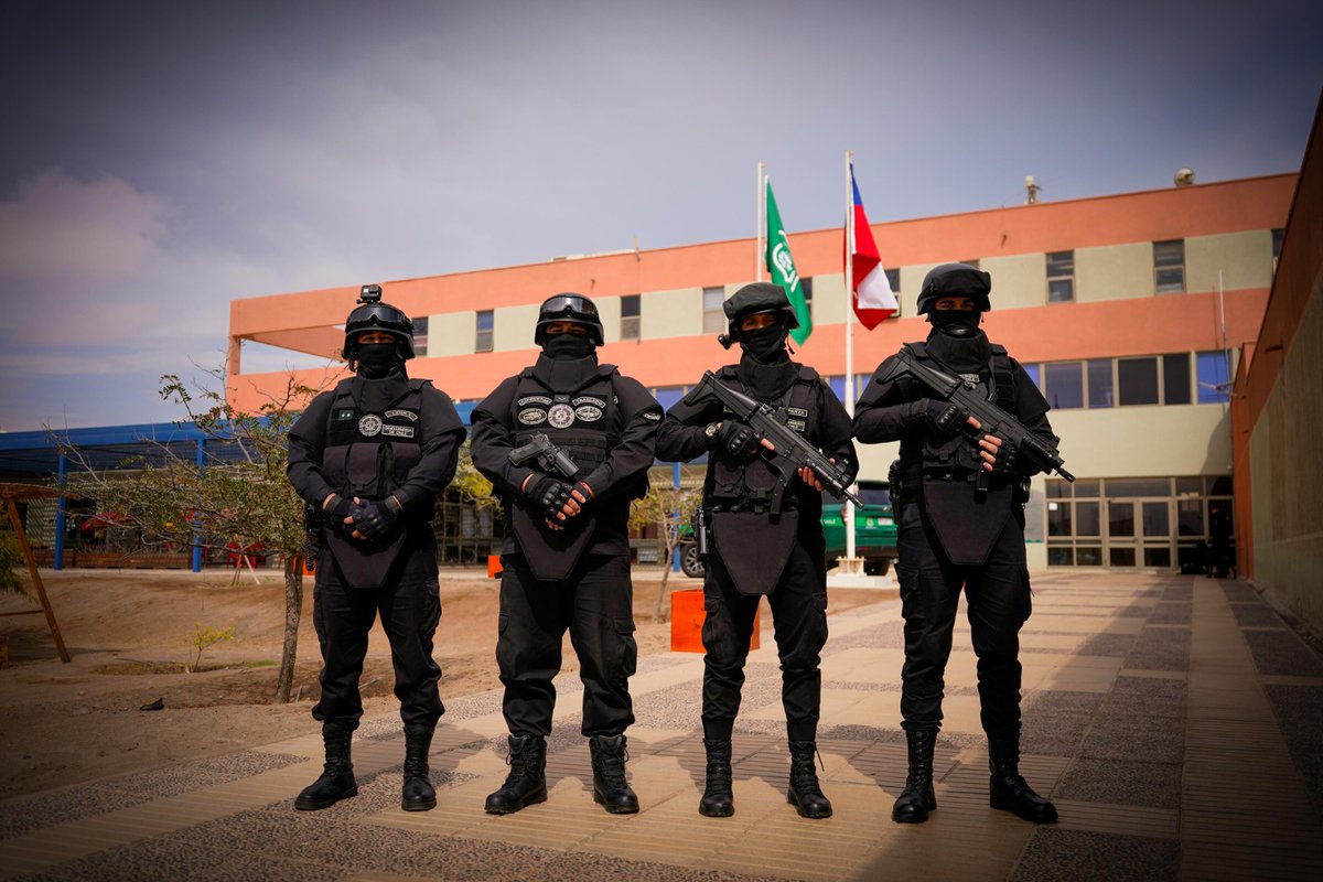 #GobiernoEnTerreno | Desde la Región de Antofagasta el ministro Jaime Gajardo Falcón junto al director de <a href="/Gendarmeria_CL/">Gendarmería de Chile</a>, Rubén Pérez, y la Seremi Trissy Figueroa realizaron una visita inspectiva al módulo de máxima seguridad del Complejo Penitenciario de Antofagasta y