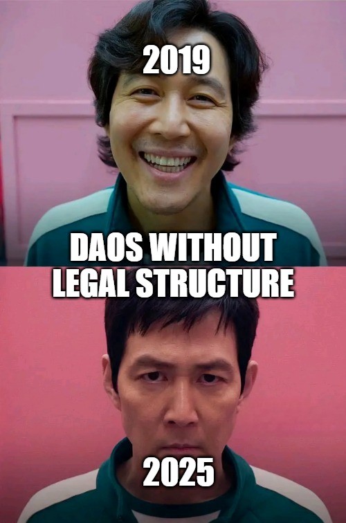 1/4 🕰 Back in 2019 it seemed DAOs could thrive without any legal structure at all. It was the era of bold experiments, when many believed decentralization itself was enough to protect from risks and that trustless code would solve everything.