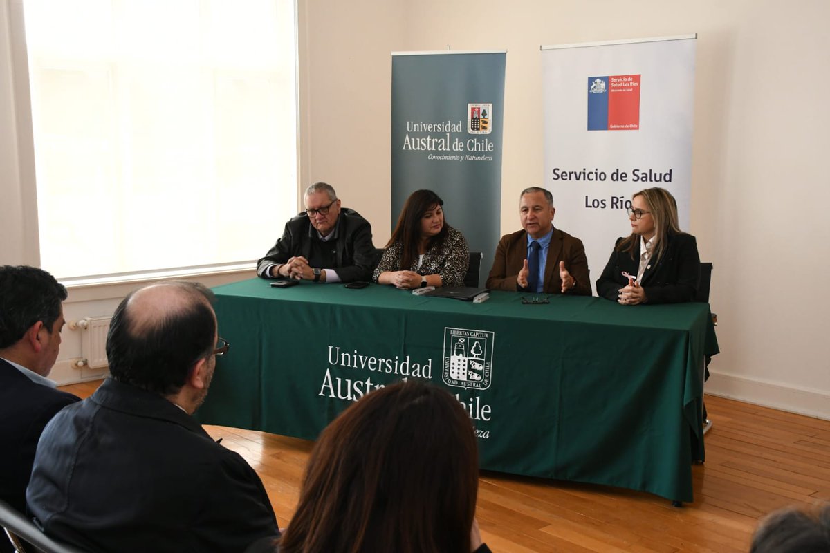 El Servicio de Salud Los Ríos (SSLR) y la Universidad Austral de Chile (UACh) firmaron la renovación del Convenio Docente-Asistencial (COLDAS) por un periodo de 10 años. Este acuerdo reafirma una colaboración histórica, por más de seis décadas, que se proyecta como un pilar