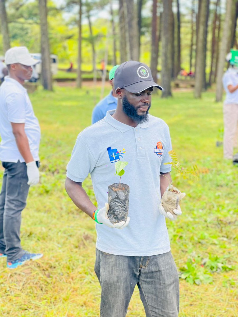chollomgabriel1's tweet image. Today, I had the privilege of joining colleagues to celebrate World Environmental Health Day, organized by the Plateau State Environmental and Sanitation(PEPSA).
This remarkable effort, championed by the visionary Director General, Hon. @SamuelNDapiya, underscores this Commitment