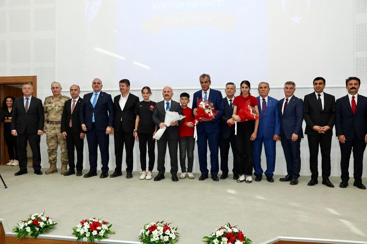 📍 Tut Mehmet Erdemoğlu Kültür Merkezi Açılışı

İlçemize Erdemoğlu Ailesi tarafından kazandırılan Tut Mehmet Erdemoğlu Kültür Merkezi, Sayın Valimiz Dr. Osman Varol ve Erdemoğlu Ailesinin katılımıyla açıldı.