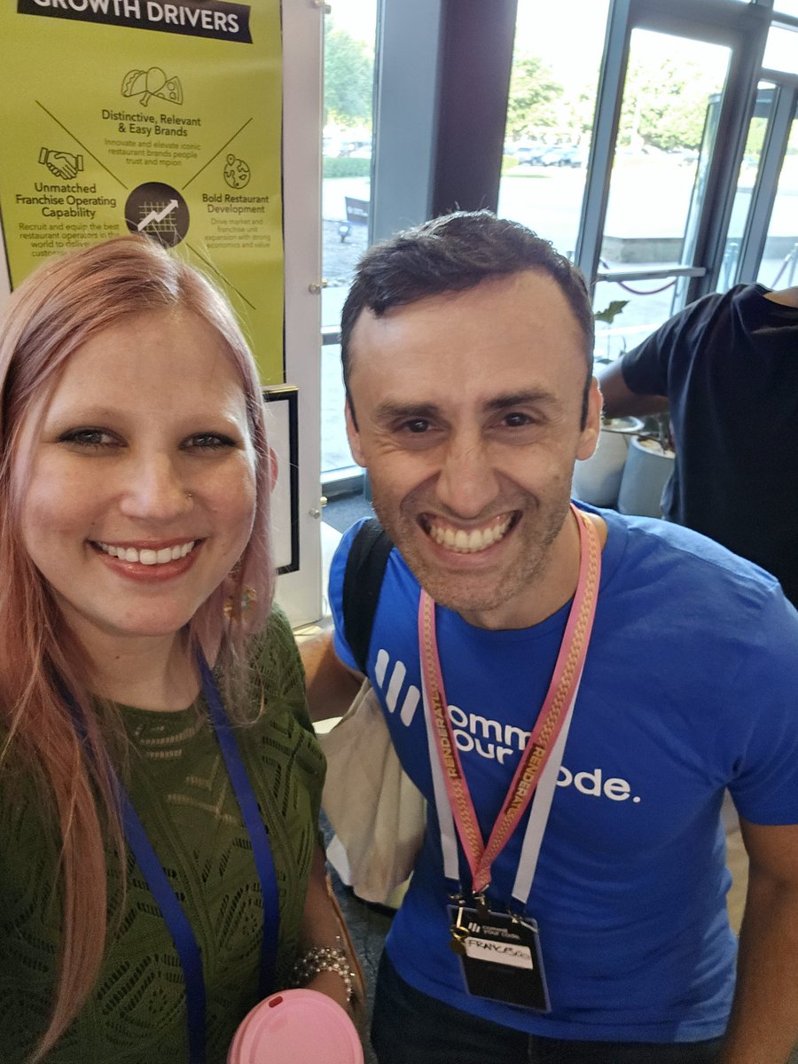 shookcodes's tweet image. Amazing times with amazing people at @CommitYourCode! 

#CYC2025