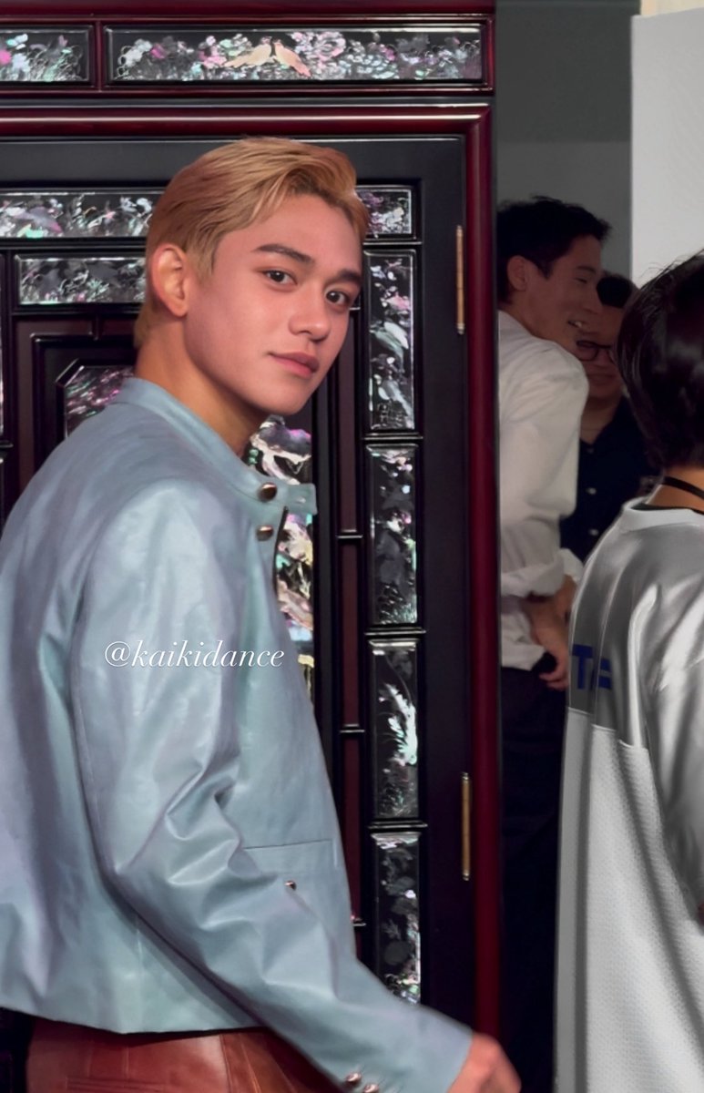 🦁🐻🌹🎸 tweet media