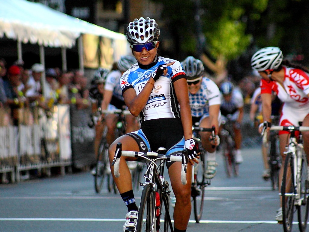 🚲A little Felt history:

In 2011, Peanut Butter &amp; Co. TWENTY12 hit the pro circuit—kicking off a partnership with Nicola Cranmer, Jim Felt &amp; Doug Martin that’s fueled a decade of wins &amp; rider development

Here’s to the miles ahead—with Paris in sight

#FeltBicycles #FeltIsFast