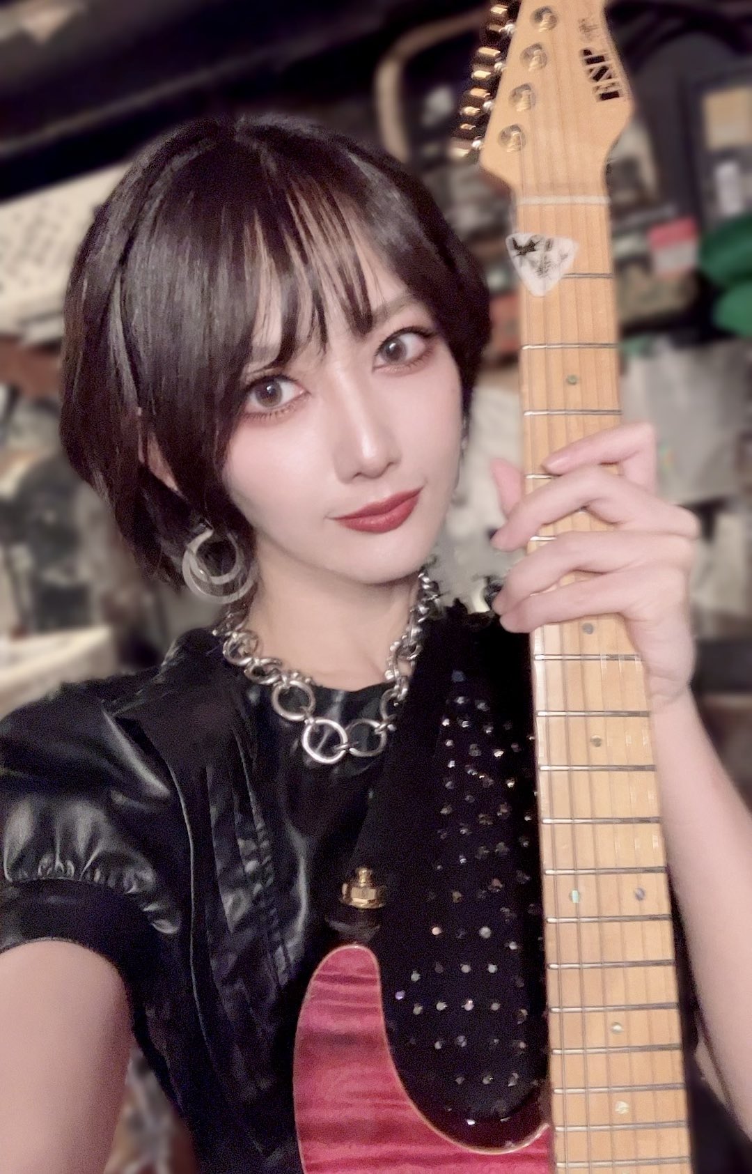 アーティストの証明写真 miko (exist†trace) (@miko_0307) / X