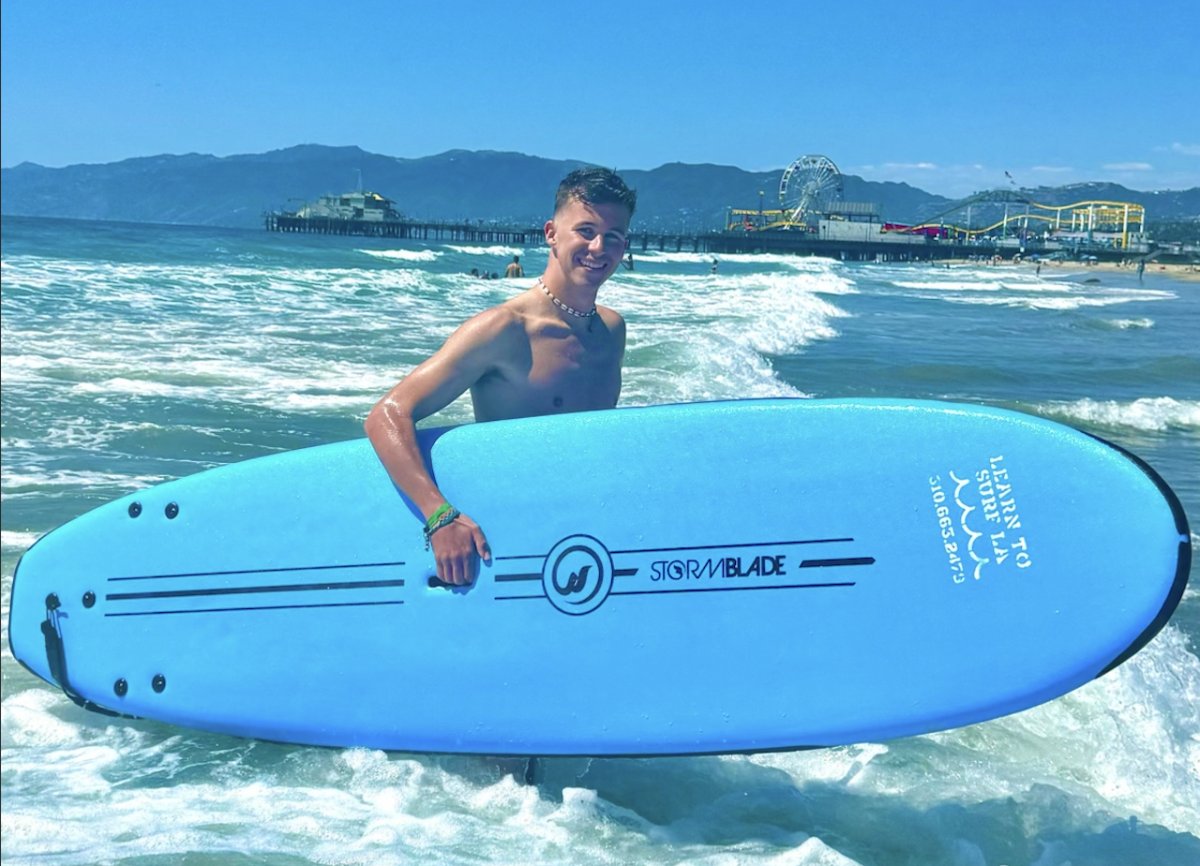MUWireSports's tweet photo. Harry Connors began water skiing at 17 years old after watching a Red Bull event in East London.

The sport has taken the 22-year-old British first-year across the pond to Marquette, where he's a member of the club water ski team.

Story by @noolimitben: https://t.co/fFya2HKtZM https://t.co/x2Y0B4XFcL