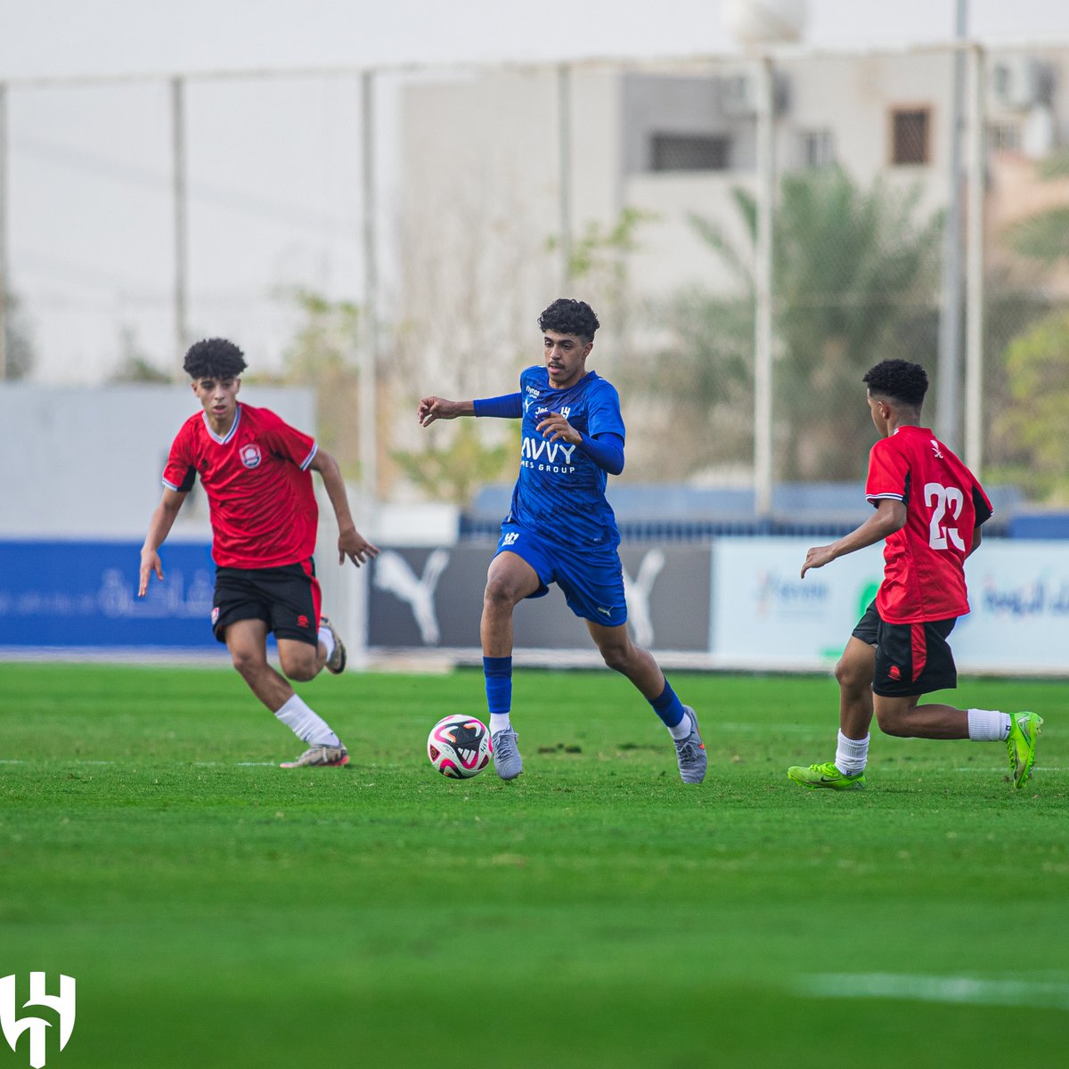 📄 "هلال 17" يتغلب على "الرائد" برباعية 👏💙