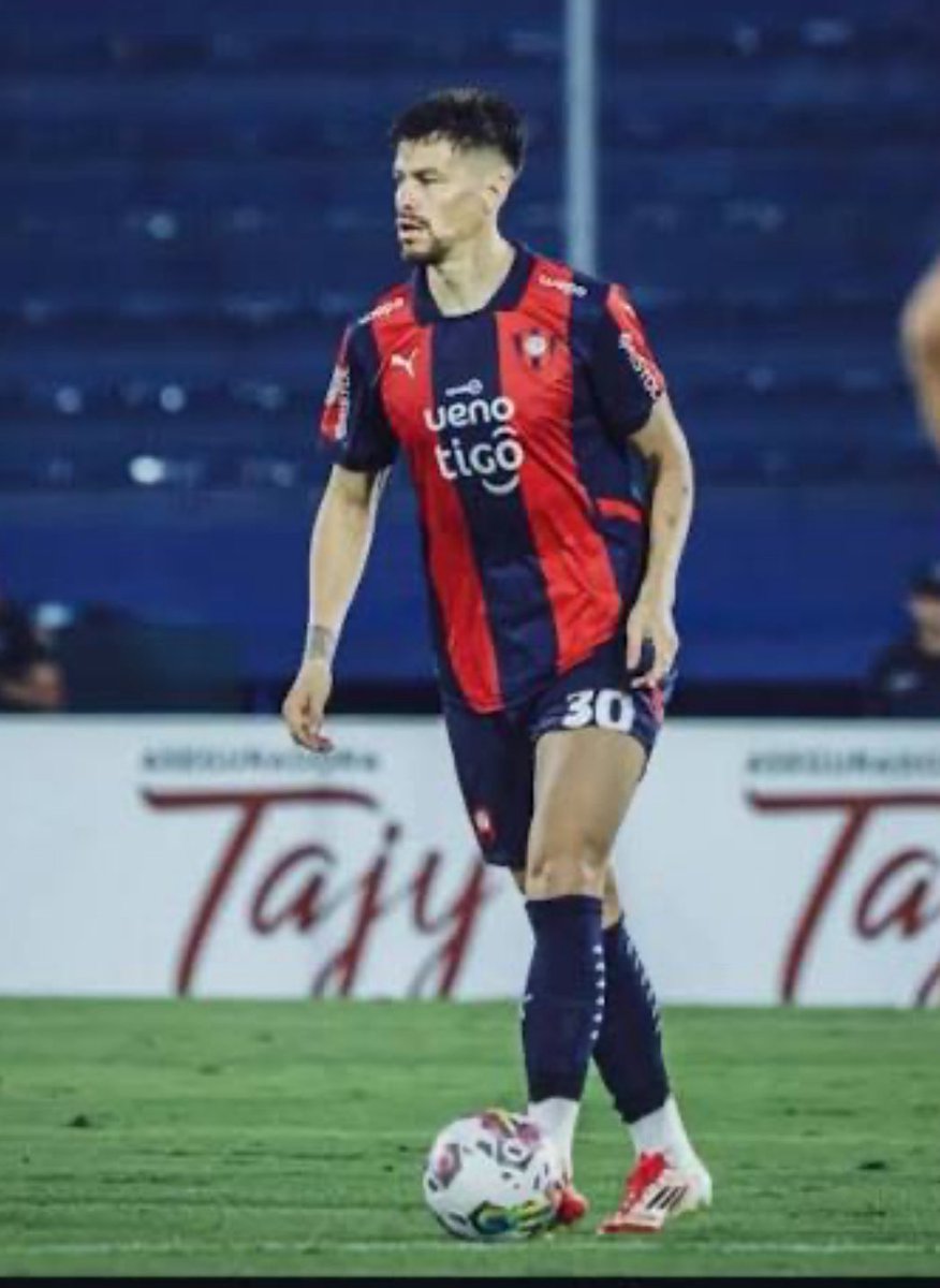 Danymacica's tweet image. Anticipo!
Gastón Giménez queda fuera de la lista de concentrados, resintió el posterior.
Wilder o Peralta, acompañará a Morel en la mitad de la cancha, se confirma esta tarde, después todo igual!
#LaGranJuagada