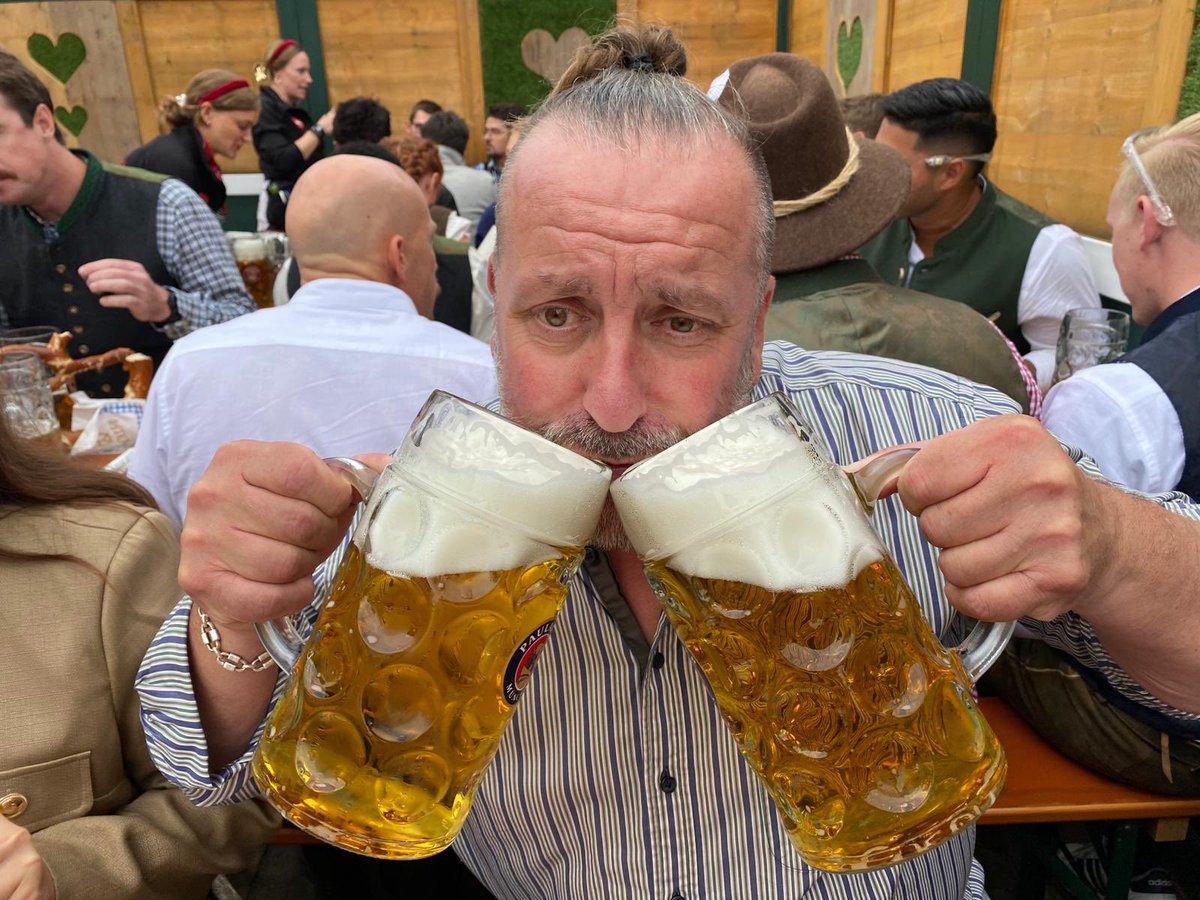 Stringsmark's tweet image. Oktoberfest 2025. It may get messy 🍺🍻