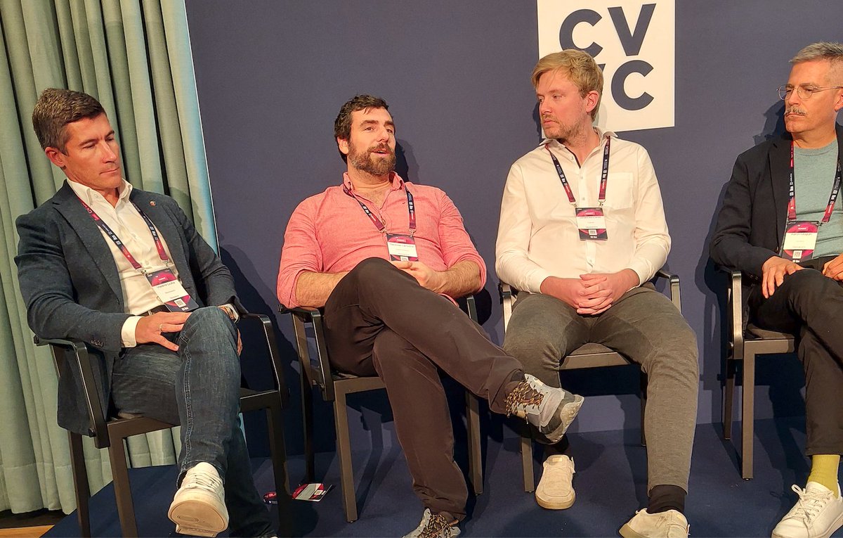 SkyProtocolOrg's tweet image. A couple of shots from our CEO, Gauthier Lamothe, speaking at the @CV_Labs Summit 2025 earlier this week.
We had the opportunity to showcase Sky Protocol’s Data Availability layer for @Cardano and connect with builders, investors, and innovators shaping blockchain scalability.…