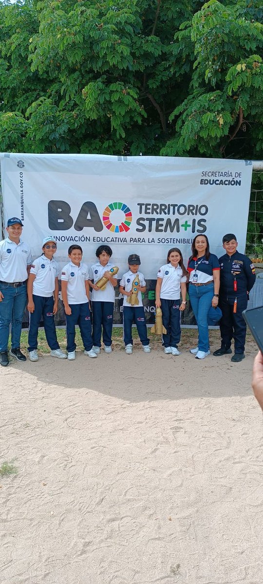 biffilasalle's tweet image. 🚀✨ Orgullo y emoción en el Skill Challenge Cohetería 2025.
El Colegio Biffi-La Salle fue sede de la final 🌟.
👏 Felicitamos al equipo GIGA por su talento y dedicación 💙🤍💛.

#BiffiLaSalle #SkillChallenge #Cohetería2025 #Innovación #CienciaYTecnología
