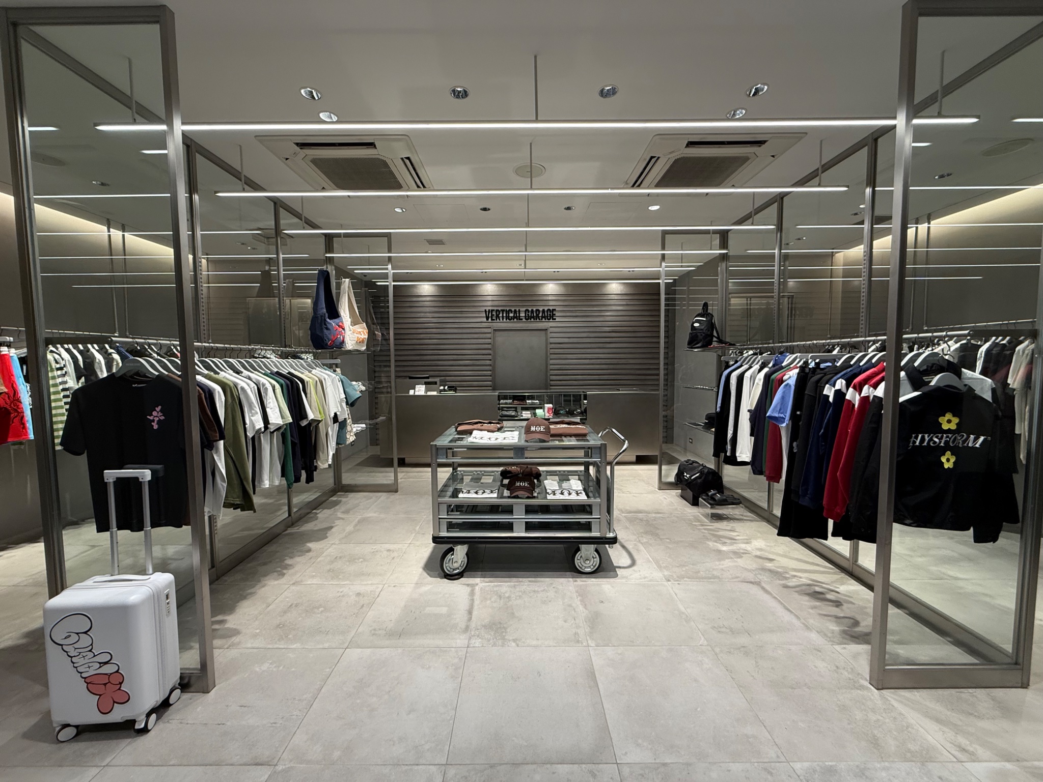 VERTICAL_GARAGE (@vertical_garage) / X