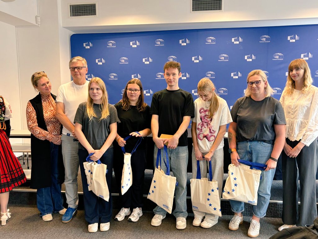 Komisja Europejska tweet media