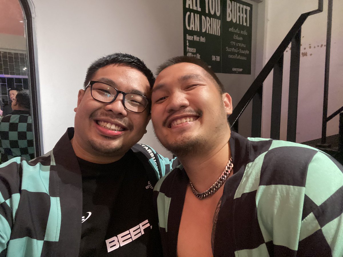 เลือกทันจิโร่คนไหนดี 🎂 #cake #gay #bear #bar
<a href="/_Wolf_Pink_/">🐺 Wolf Pink 🐾</a>